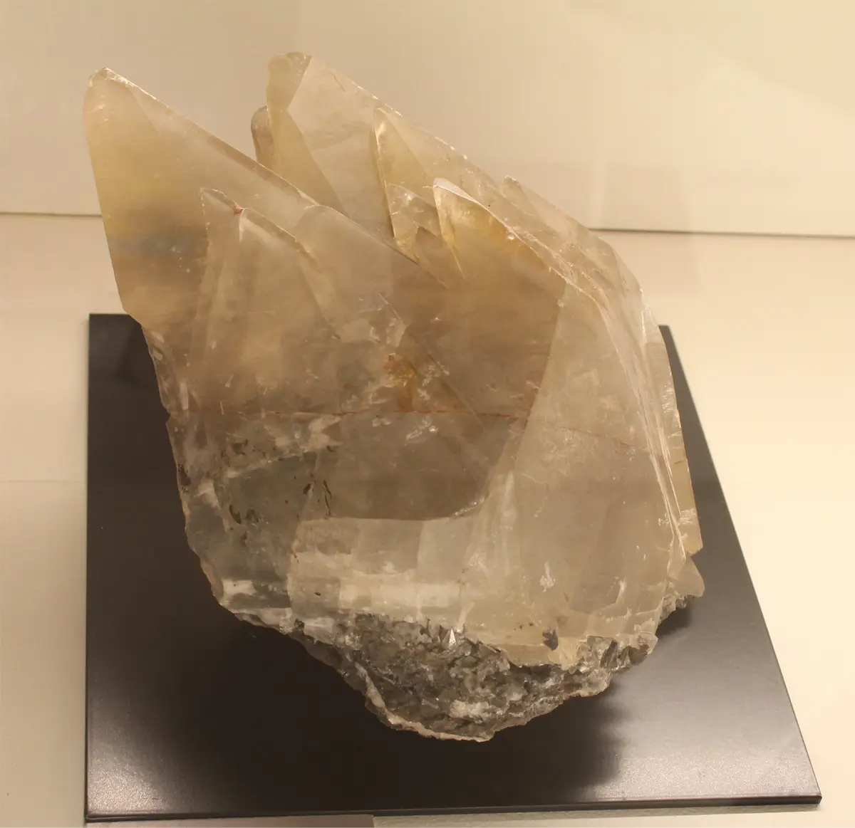 Image of calcite mineral