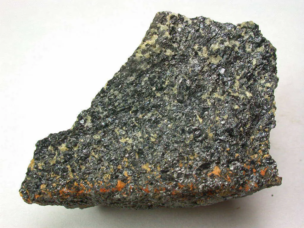 Image of chromite mineral