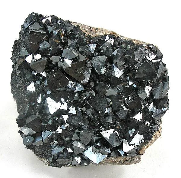 Image of magnetite mineral