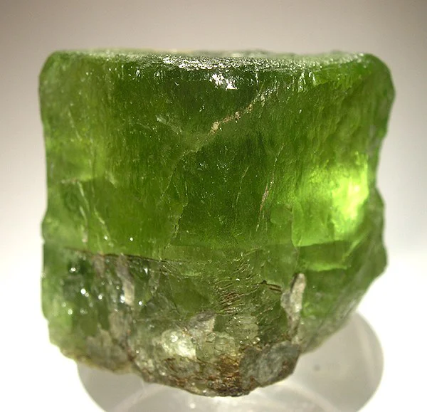 Image of olivine mineral